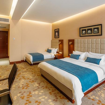 Horizont Hotel Тбилиси Экстерьер фото