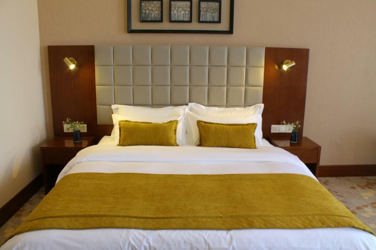 Horizont Hotel Тбилиси Экстерьер фото