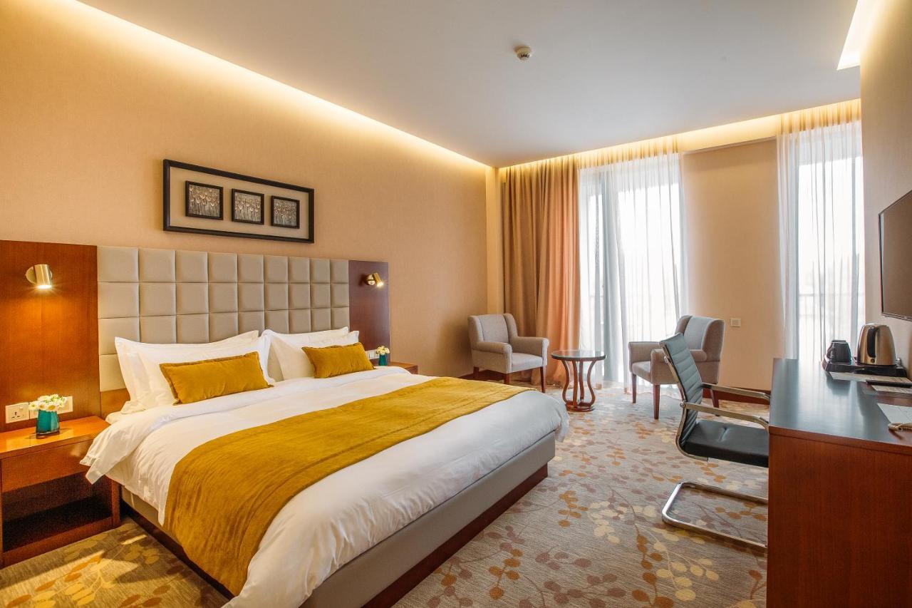 Horizont Hotel Тбилиси Экстерьер фото