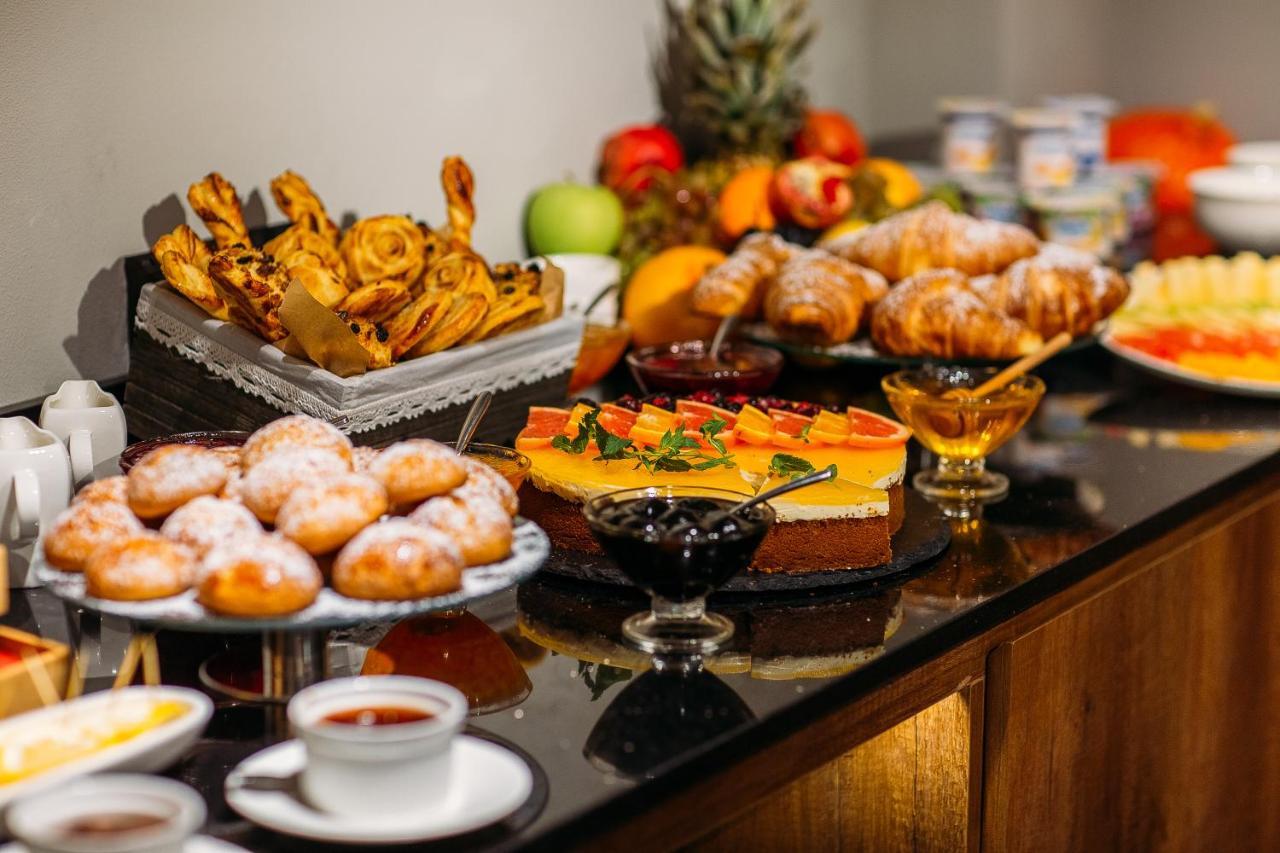 Horizont Hotel Тбилиси Экстерьер фото
